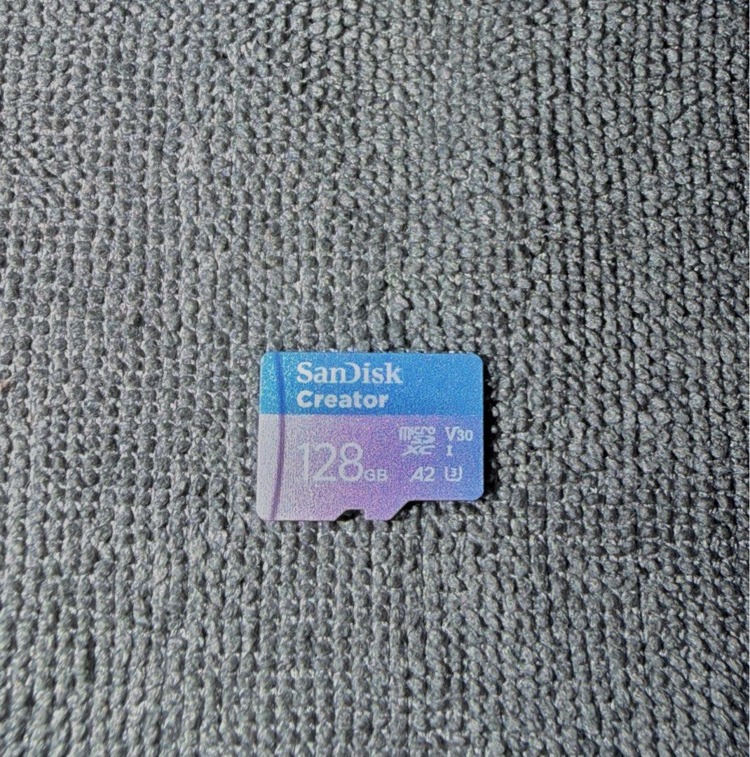 Sandisk Creator 128 memory card (Category: Memory & SD Cards) located in Valenzuela. Submitted by gearpandaph (Listing ID 1433486832, Image 1). Description: Sandisk Creator 128 memory card No issue Used 1 week only.