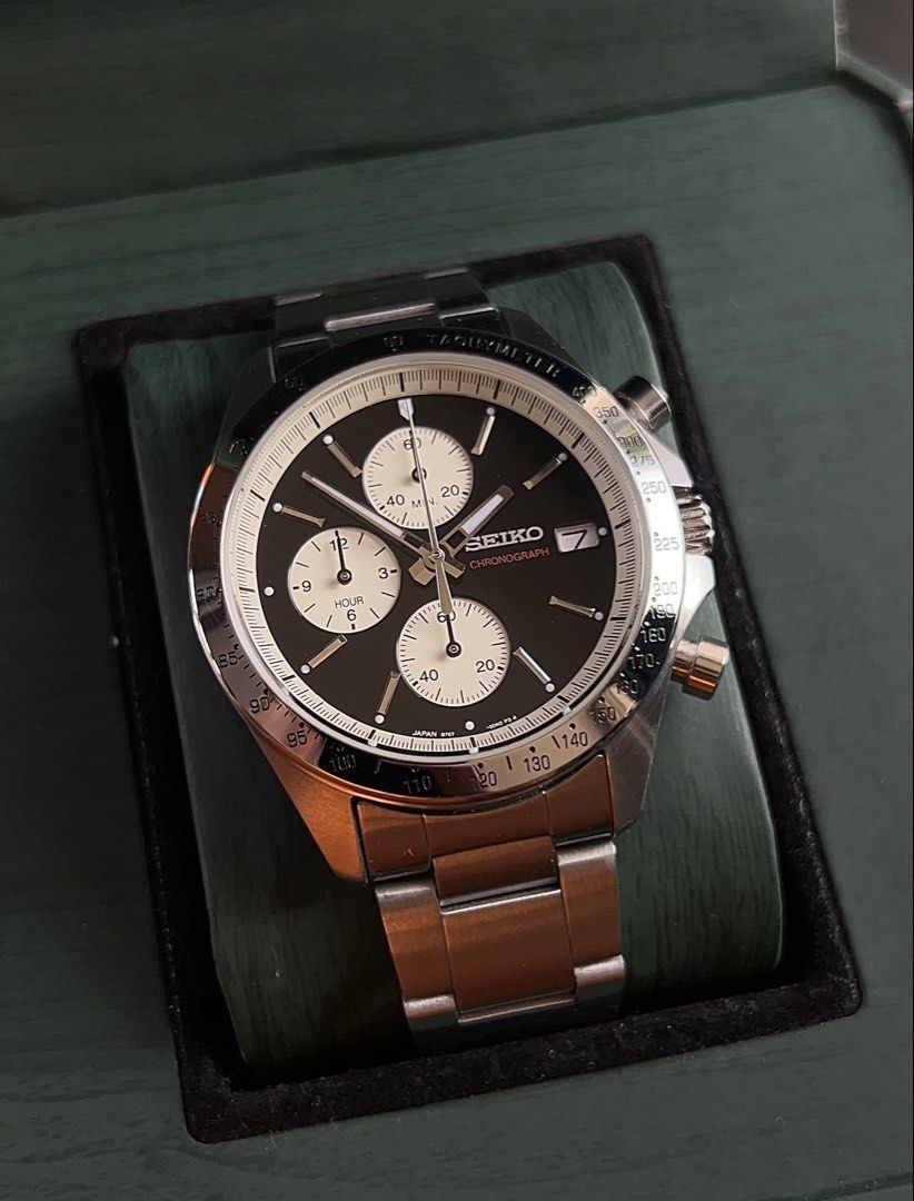 Seiko Chronograph Nano Universe Watch (Category: Luxury Watches) located in Malabon City. Submitted by ryanplata (Listing ID 1433491481, Image 2). Description: Seiko Nano Universe Limited edition SZSJ005 Complete links box and papers Light scratch at bezel near 6 oclock Meetups GH/Balintawak Lalamove c/o buyer .