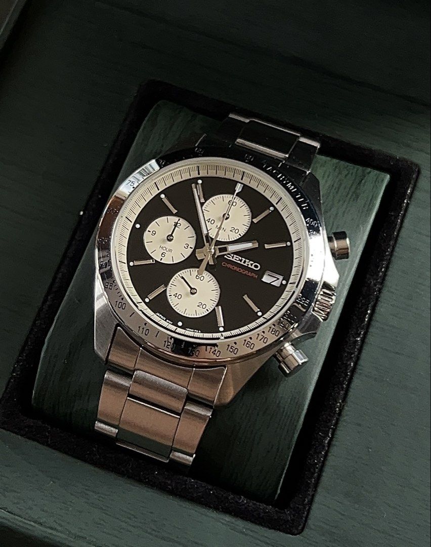 Seiko Chronograph Nano Universe Watch (Category: Luxury Watches) located in Malabon City. Submitted by ryanplata (Listing ID 1433491481, Image 1). Description: Seiko Nano Universe Limited edition SZSJ005 Complete links box and papers Light scratch at bezel near 6 oclock Meetups GH/Balintawak Lalamove c/o buyer .
