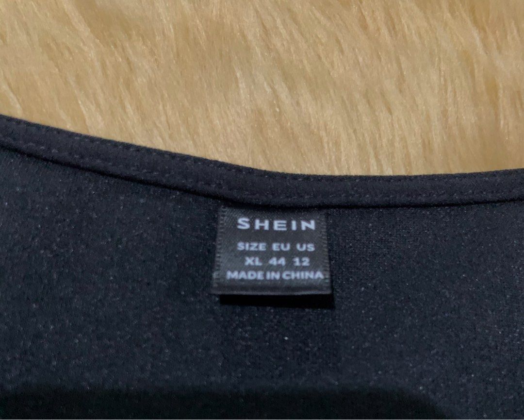 Shein Black Blazer XL (Category: Coats, Jackets and Outerwear) located in Paranaque City. Submitted by vbvessentials (Listing ID 1433551860, Image 3). Description: - Shein black blazer - Size: XL (EU 44, UK 12) - Features: Long sleeves, V-neck - Style: Open-front - Material: Polyester and elastane blend - Perfect for various occasions.