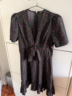 (Category: ) located in . Submitted by declutter.n.sell (Listing ID 1433421530, Image 1). Description: .