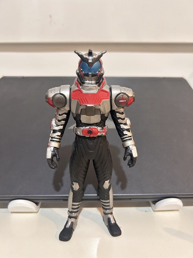 Sofubi Kabuto (Category: Toys & Games) located in Kuantan. Submitted by meynanstore710 (Listing ID 1433498899, Image 2). Description: WTS SOFUBI KABUTO 6.5 INCH RM30 each✅ Postage by j&t Cod area Kuantan📍.