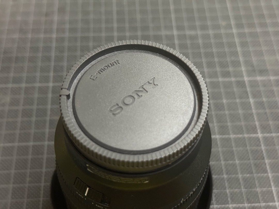 Sony FE 4/20-70G Lens, 攝影器材, 鏡頭及裝備- Carousell