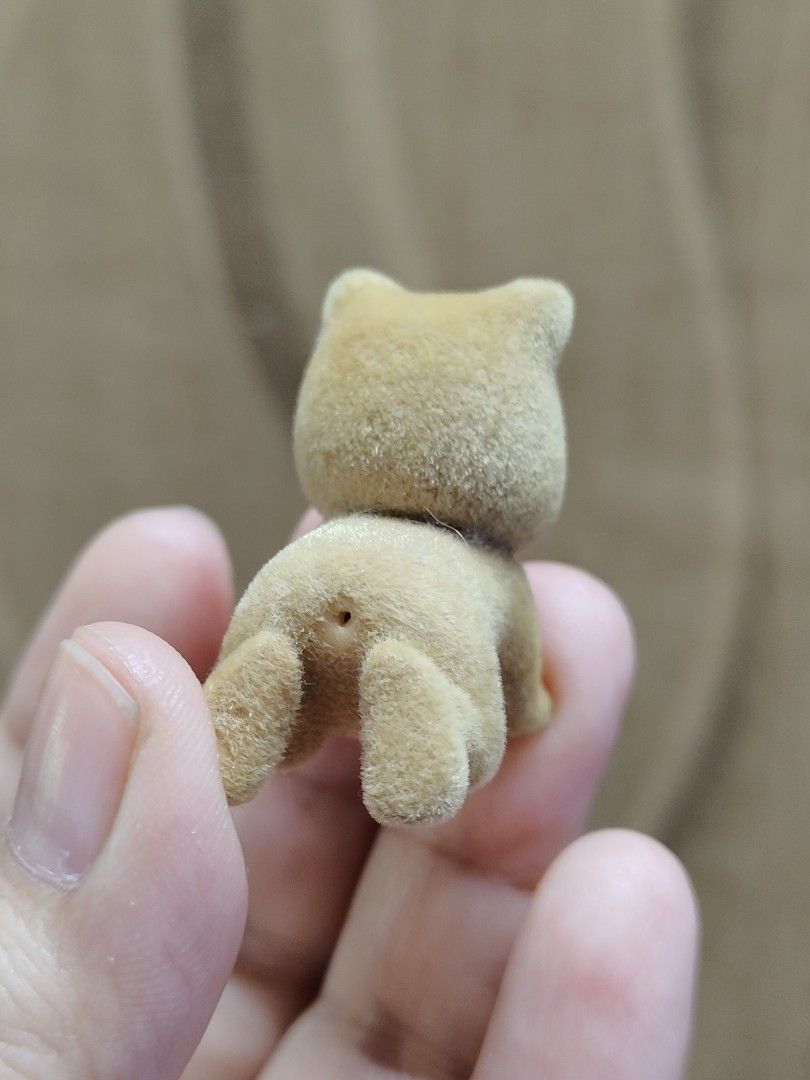 Sylvanian Families Baby Brown Bear (Category: Figurines & Statues) located in Santa Rosa. Submitted by mmps249.1 (Listing ID 1433438233, Image 2). Description: Crossposted Mine now, pay now shipping courier: JRS only Gcash payment upon order No reservations.