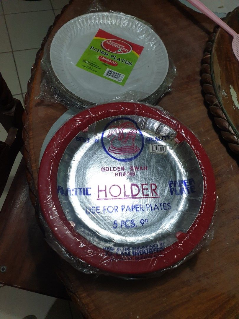 TAKE ALL‼PLASTIC PAPER PLATE HOLDER 9" (Category: Other Kitchenware & Tableware) located in Malabon City. Submitted by toughMeg (Listing ID 1433478632, Image 2). Description: TAKE ALL‼15 PCS PLASTIC PAPER PLATE HOLDER 9" WITH EXTRA PAPER PLATE INCLUDED ‼OLD STOCKS AND DUSTY.