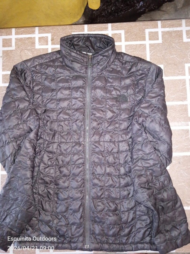 TnF Thermoball (Category: Coats, Jackets and Outerwear) located in Cabuyao City. Submitted by khode025 (Listing ID 1433403349, Image 2). Description: TnF Thermoball small on tag width:21 length:26.5 has issues missing zipper pull on the right pocket repaired rips on left shoulder and burn mark on right waist 10/10 color rate packable down jacket 880 Only.