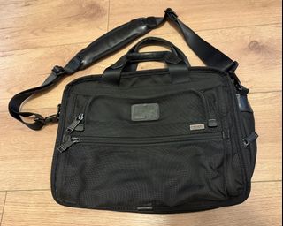 （分類：）位於 。 由 KLA012781 提交（商品編號 1433533790，圖片 1）。簡介： 。