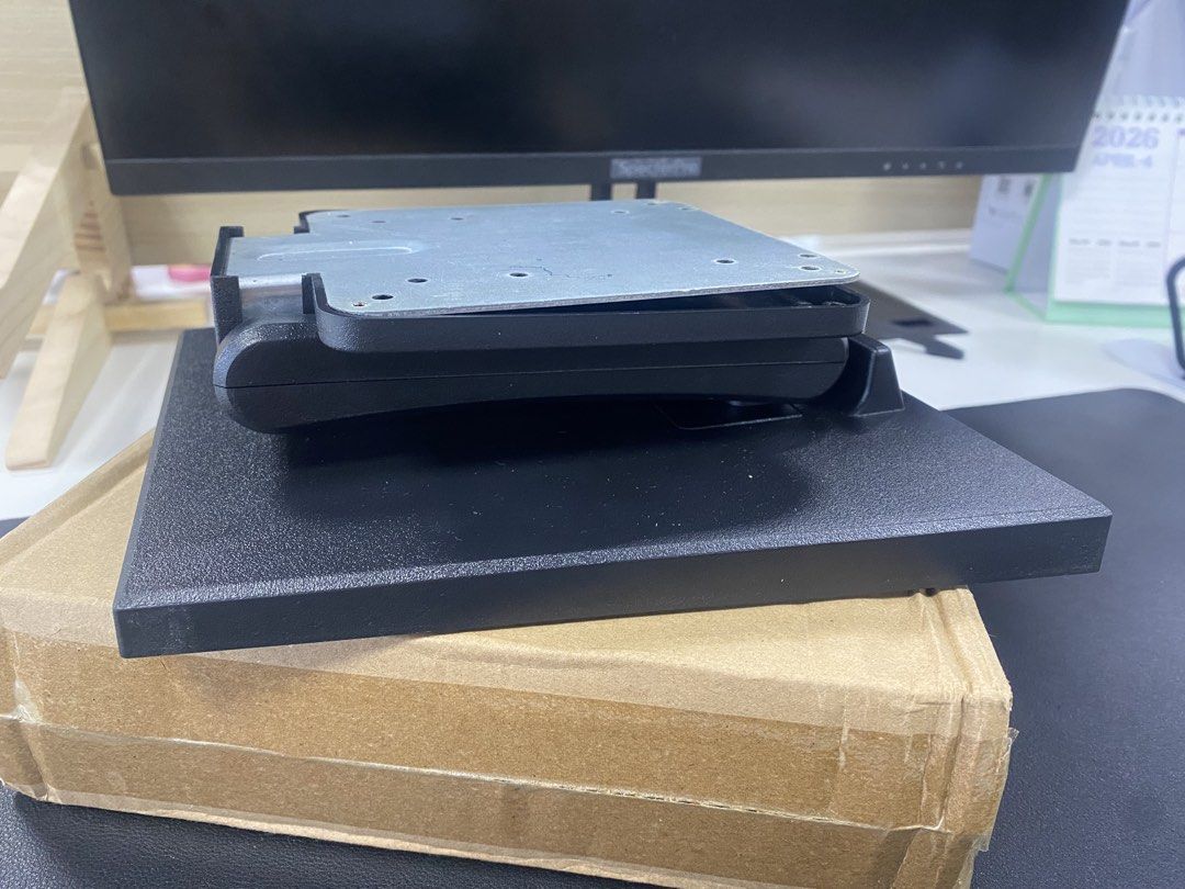Universal Monitor Stand/Bracket (Category: Monitor Screens) located in Davao. Submitted by krimaduvi (Listing ID 1433409414, Image 1). Description: Brand new monitor stand/bracket Php 250 RFS: never used, nakatambak lang since extra/back up lang Loc: Quezon City MOP: Gcash, Maya Delivery fee will be shouldered by buyer.