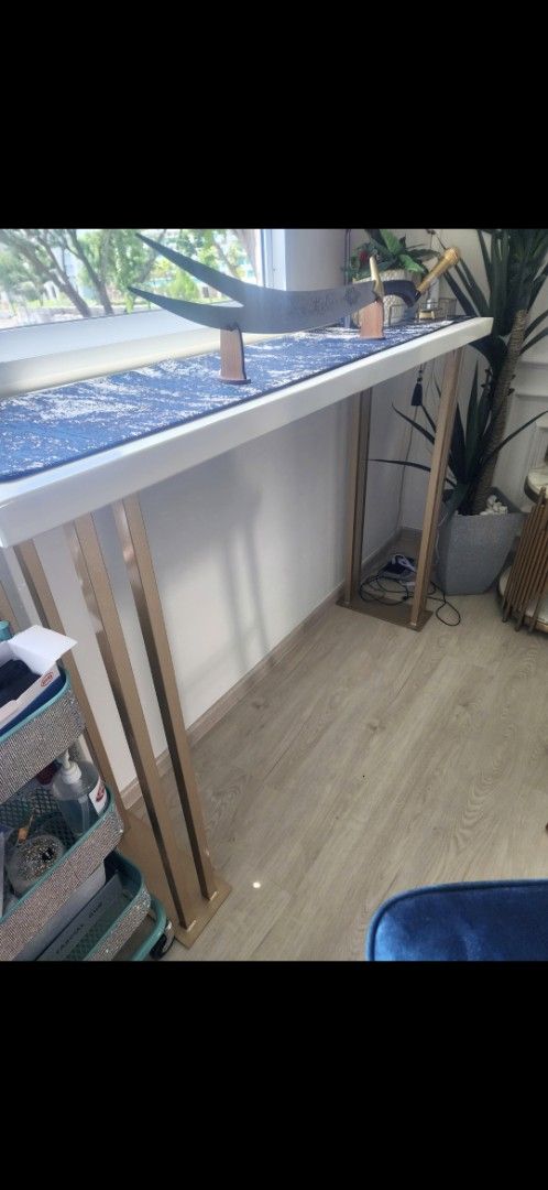 High Table (Category: Chairs) located in Singapore. Submitted by senoritafiz (Listing ID 1433433862, Image 1). Description: - signs of usage self collect preferred. delivery also available at $20. $80 (slightly nego) measurement: 160x40x10cm.