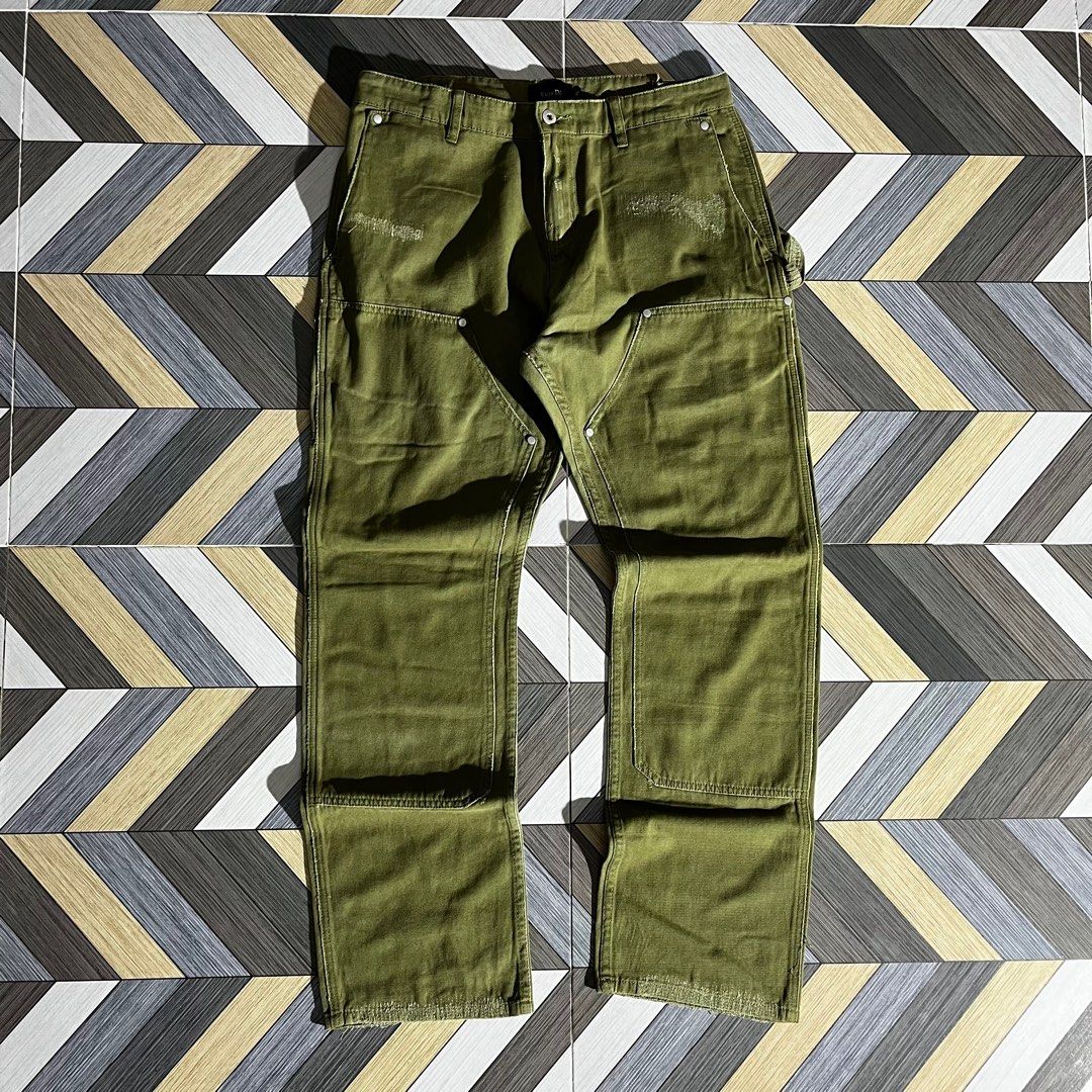 Vuja Dé 004 Mori Double Knee Pants (Category: Jeans) located in Daraga. Submitted by th3cliquejunks (Listing ID 1433552448, Image 2). Description: Vuja Dé 004 Mori Double Knee Pants Tagged Size: XL Condition: 10/10 No issue Made in: Japan Dimensions: Waist: 32” Length: 41.5” Leg Opening: 8.5” - 3,380 Dm.