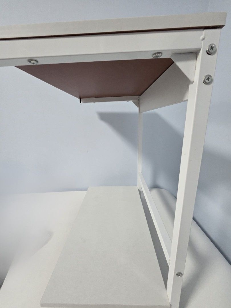 White Monitor Stand439439896347955202