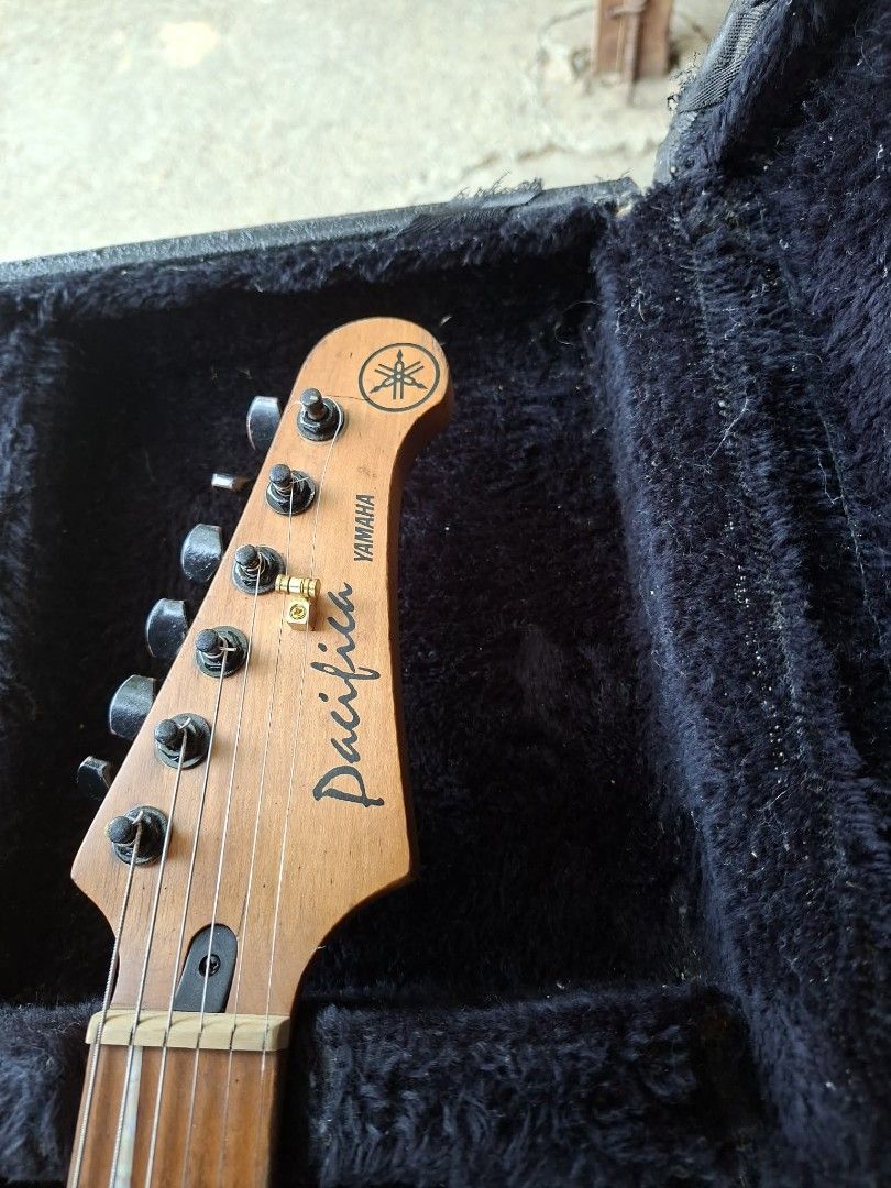 Yamaha Pacifica PAC112VMX Electric Guitar with hardcase (Category: Musical Instruments) located in Manila. Submitted by thirdaspir82655 (Listing ID 1433496279, Image 3). Description: - Yamaha Pacifica PAC112VMX - Natural yellow satin finish - Maple neck and fretboard - Dot inlays - H-S-S pickup configuration - 5-way switch - Vintage tremolo bridge - Includes hard case.