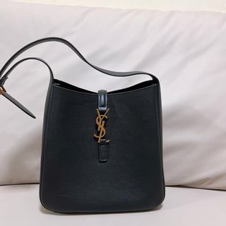 （分類：）位於 。 由 girlsstuffssss 提交（商品編號 1433528393，圖片 1）。簡介： 。