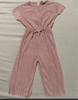 (Category: ) located in . Submitted by againandadorned (Listing ID 1433406316, Image 1). Description: .
