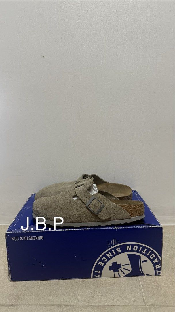 37... Birkenstock Boston Clogs Stone Coin (Category: Sneakers) located in Quezon City. Submitted by roughworld (Listing ID 1433631386, Image 1). Description: Birkenstock Boston Clogs Stone Coin Size 37 Condition: 9/10 needs cleaning Price is firm. MOP: BPI/Gcash/Gotyme Shipping: Lalamove/LBC Cop.