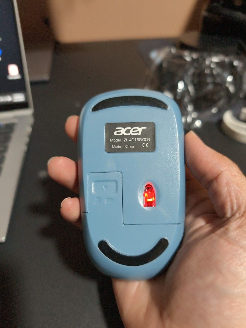 Acer Wireless Mouse - ZL.A018SG004 - Blue439436159999037441