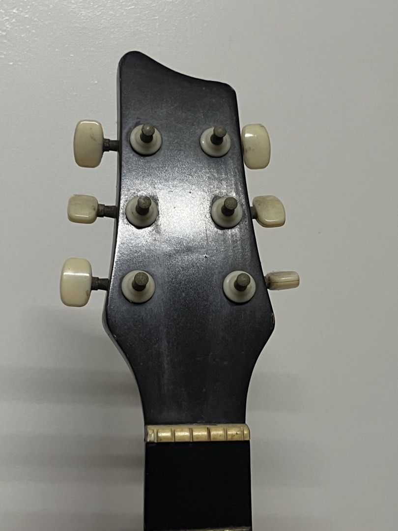 Acoustic Guitar - Global (Category: Musical Instruments) located in Manila. Submitted by magsdraft (Listing ID 1433626651, Image 2). Description: - has dents - no strings - no bag AS IS this can still be used and it is still in a good performance RFS: selling it because I am not using it anymore IF INTERESTED PM FOR MORE DETAILS LOC: South Caloocan City.