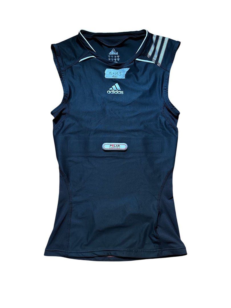 Adidas Clima365 Dri-Fit Compression Sando (Category: Activewear) located in Manila. Submitted by aajapparels (Listing ID 1433627790, Image 1). Description: Dimes 25L x 14.5W ISSUE: Almost erased na po ang logo sa neckline, yun lang po.