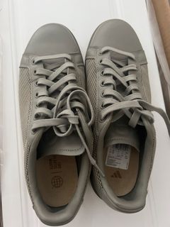 (Category: ) located in . Submitted by hanie___la (Listing ID 1433617393, Image 1). Description: .