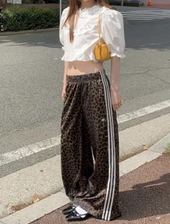 （分類：）位於 。 由 shopinnout 提交（商品編號 1433749639，圖片 1）。簡介： 。