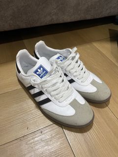 adidas gazelle silver green womens Same but Different - Adidas Samba main image 1