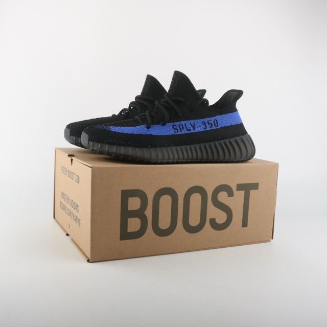 adidas gazelle silver green womens Adidas - Yeezy Boost 350 V2 'Black Non-Reflective' (7 US) | myGemma | HK