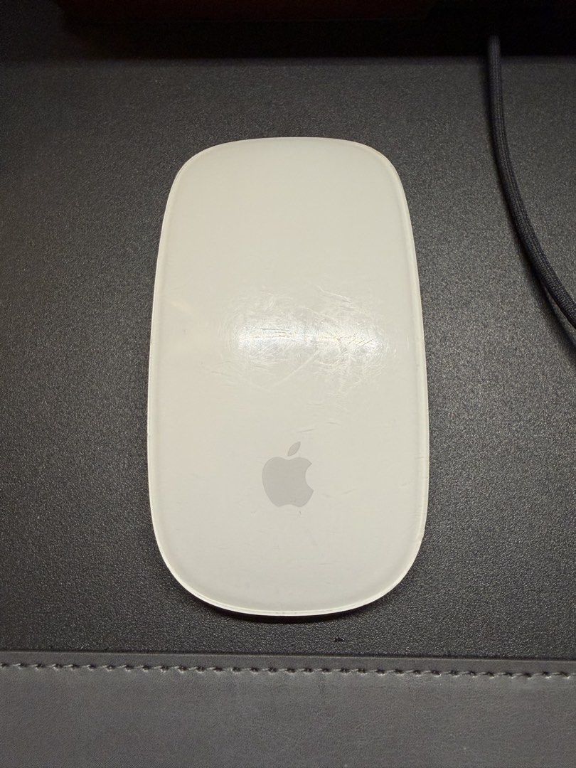 Apple Magic Mouse - White439435224532930560