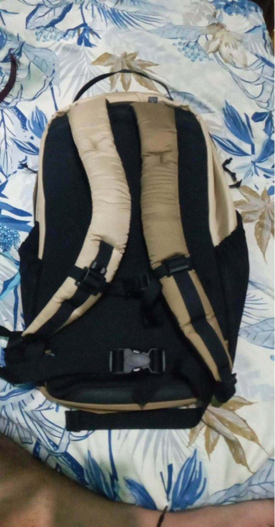 arcteryx bagpack (Category: Backpacks) located in Balanga. Submitted by austriamichael (Listing ID 1433621639, Image 2). Description: like new not from ukay or thrift shop plus shipping no issue.