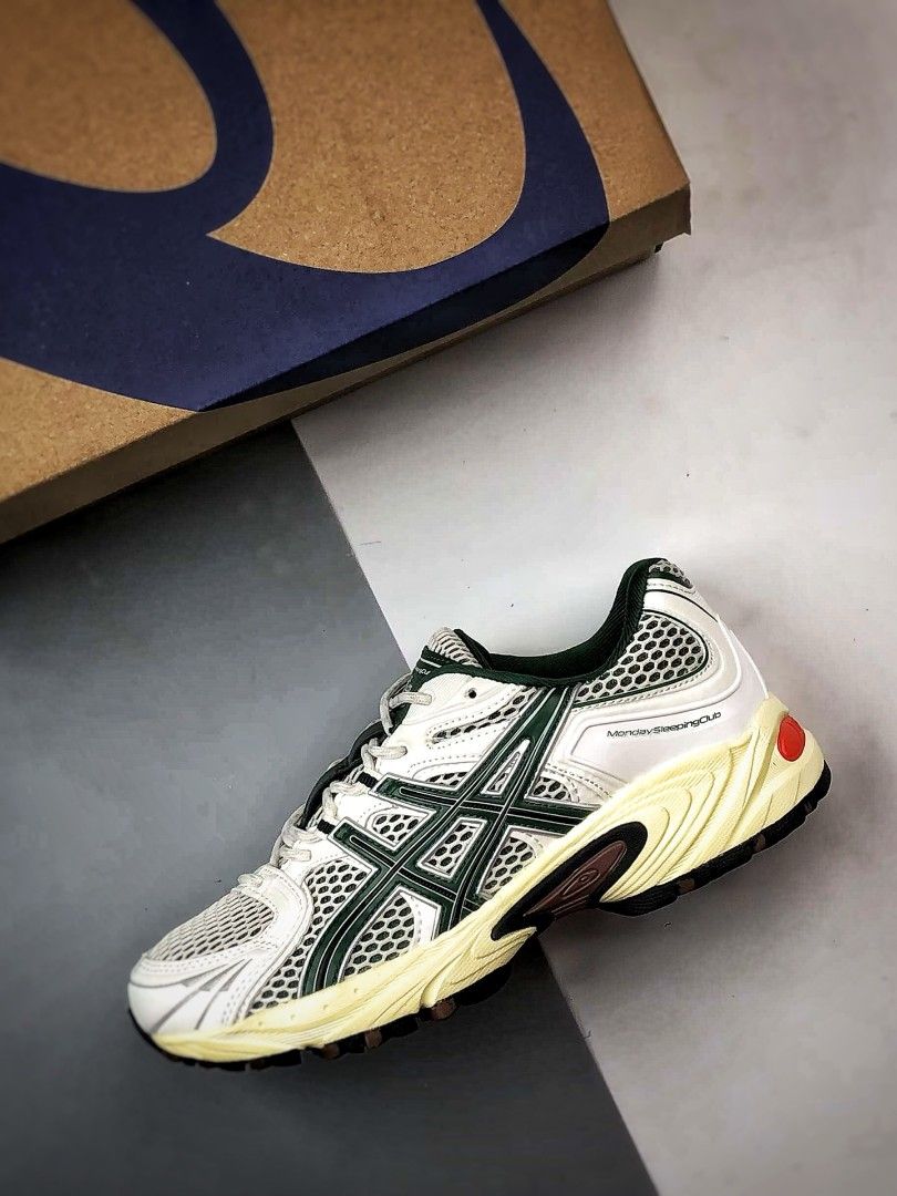 Asics Gel-Kahana TR Nexus White Green (Category: Sneakers) located in Singapore. Submitted by ootd.you (Listing ID 1433635660, Image 2). Description: 👞 Size 36-45 available 🎊20% off For second ✈️ Free shipping 👀 Pre order Delivery 7 working days 👉 Original product come from Original Factory 👉 No meet up 👉 No self collection 👉 Other style and size Pm for details.
