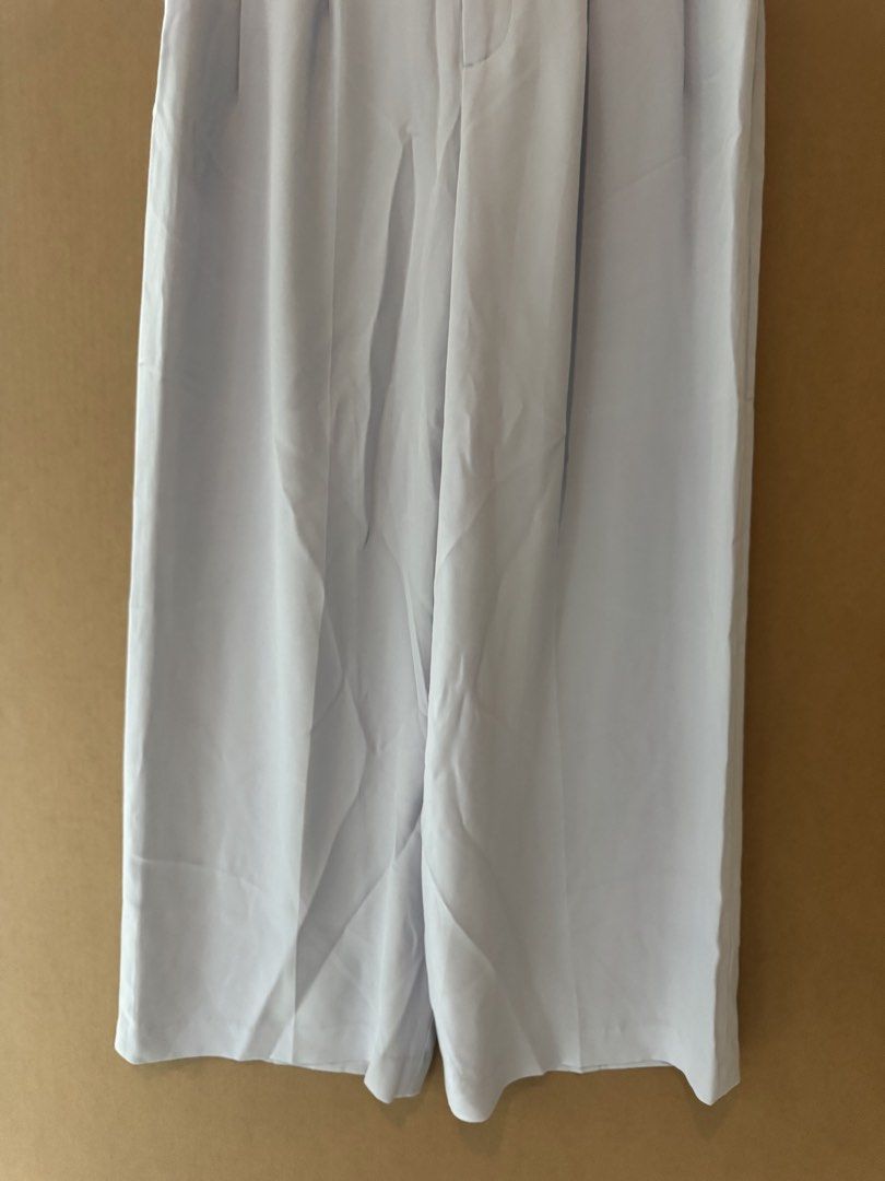 AUTH UNIQLO GREYISH BLUE SOFT FLOWY PANTS (Category: Other Bottoms) located in Pasig City. Submitted by babyiceice (Listing ID 1433699138, Image 3). Description: NO MEETS UPS***NO TRADES***NO WHEN WORN PICTURE***NO MEASUREMENTS PLS READ THE DESCRIPTION CAREFULLY AND LOOK AT THE PICTURES POSTED, NO COMPLAINTS OR REFUND WILL BE ENTERTAINED WITH ANY OF THE FLAWS POSTED OR PICTURED. ALL SALES FINAL NO RETURN NO EXCHANGE NO REFUND BUYER PAYS SHIPPING 