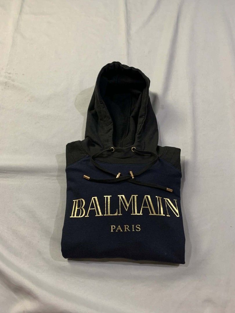 Balmain hooded pullover (Category: Coats, Jackets and Outerwear) located in Manila. Submitted by cold_stuff (Listing ID 1433764064, Image 3). Description: Excellent condition Unisex Small for men's Medium for women's 19.5x27.