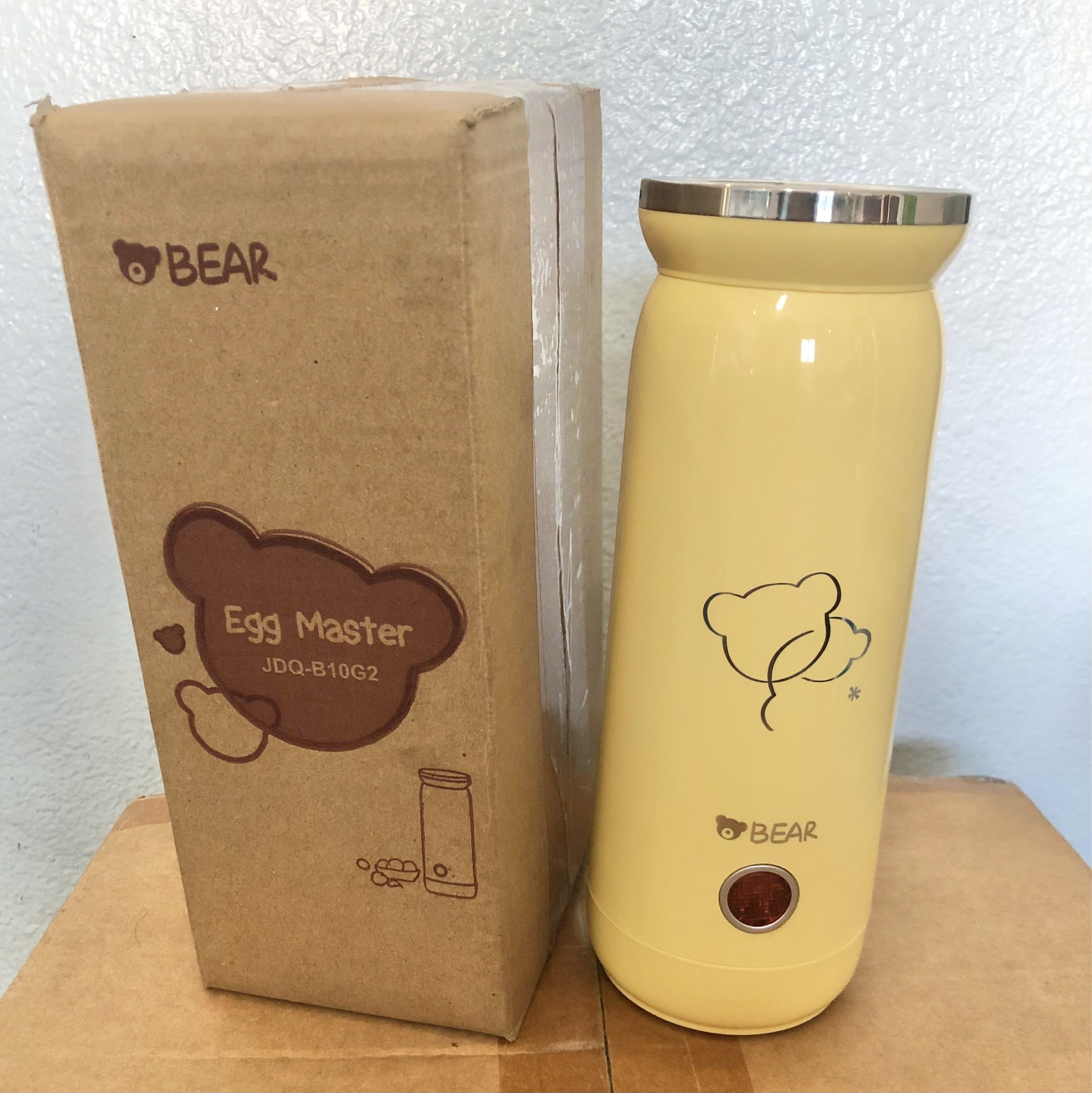 Bear Egg Roll Maker (Category: Cookware & Accessories) located in Quezon City. Submitted by gchua888 (Listing ID 1433690026, Image 1). Description: - Bear Egg Master JDQ-B10G2 egg cooker - Features a cute yellow bear design - Comes with the original box - Easy to use with a simple power button - Designed for efficient egg cooking RFS: Decluttering Mode of payment: Gcash or BDO only No meetups. No bogus buyers and joy reservers. No cancellation of