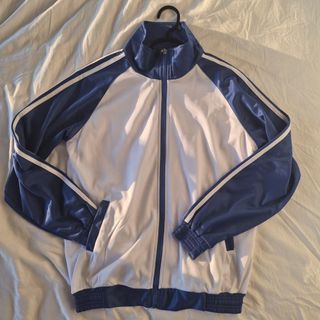 (Category: ) located in . Submitted by 3anana (Listing ID 1433582965, Image 1). Description: .