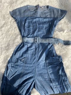 (Category: ) located in . Submitted by rewear.ky (Listing ID 1433680995, Image 1). Description: .