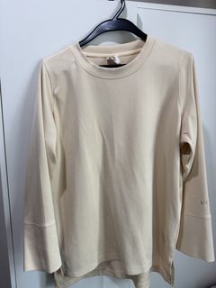 (Category: ) located in . Submitted by preloved_nzb (Listing ID 1433699374, Image 1). Description: .