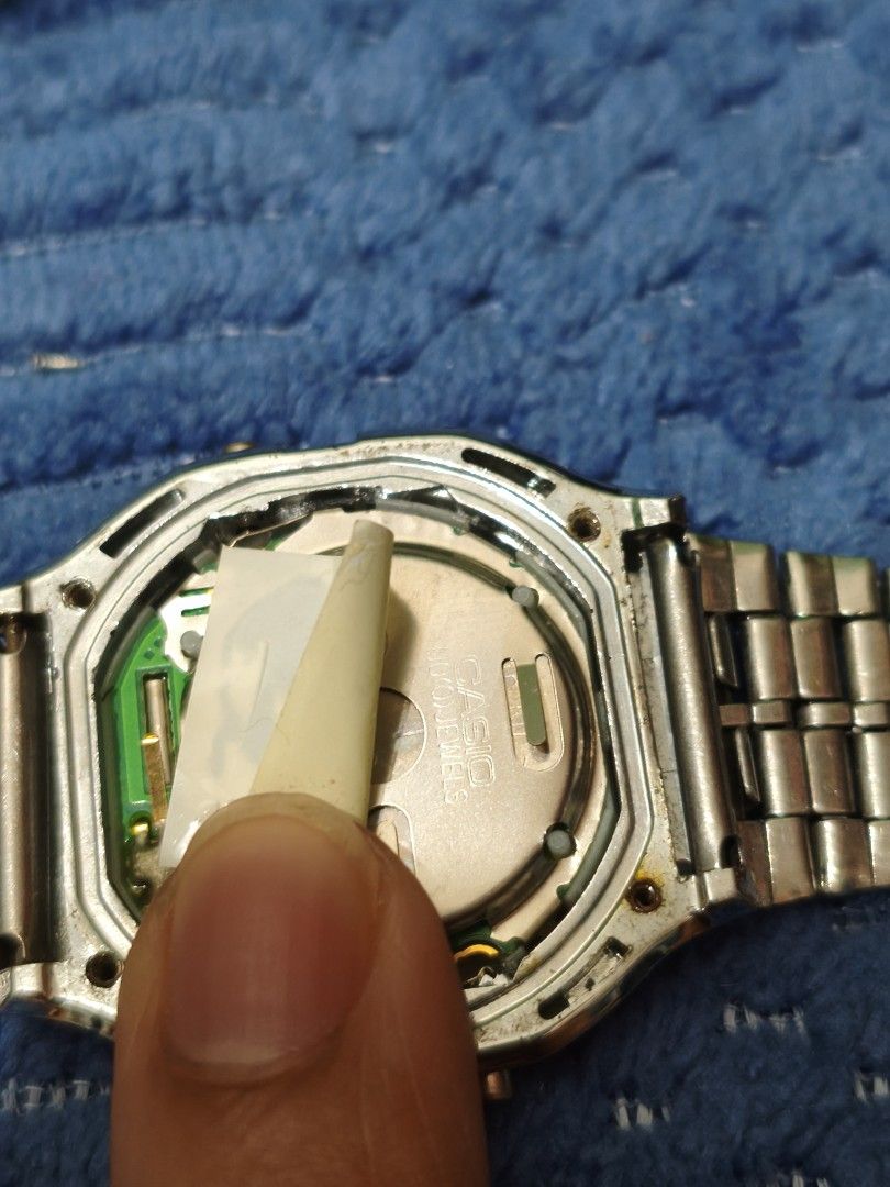 Casio watch F - 91W (Category: Luxury Watches) located in Manila. Submitted by cruzaxcel724677 (Listing ID 1433661828, Image 3). Description: Casio watch silver F - 91W 1000 Location Walter mart Bicutan or Sm Bicutan..