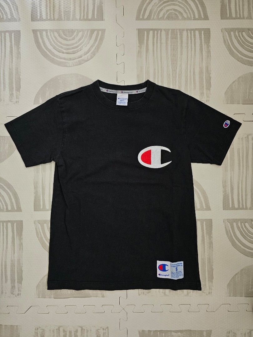 Champion T-shirt for mens AUTHENTIC (Category: Tshirts & Polo Shirts ) located in Quezon City. Submitted by vaniefiel (Listing ID 1433616033, Image 1). Description: For Sale! AUTHENTIC Champion T-shit for men Size: Small - Large Champion logo on front - Small Champion logo on sleeve - Good as NEW condition - SEE pics for actual dimes Loc: QC MOP: Gcash Thanks!.
