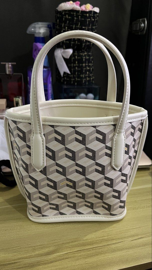 Christy Ng Micro (Category: Luxury Bags & Wallets) located in Las Pinas. Submitted by lazykatrina (Listing ID 1433704867, Image 1). Description: Christy Ng Micro Used once No dust bag.