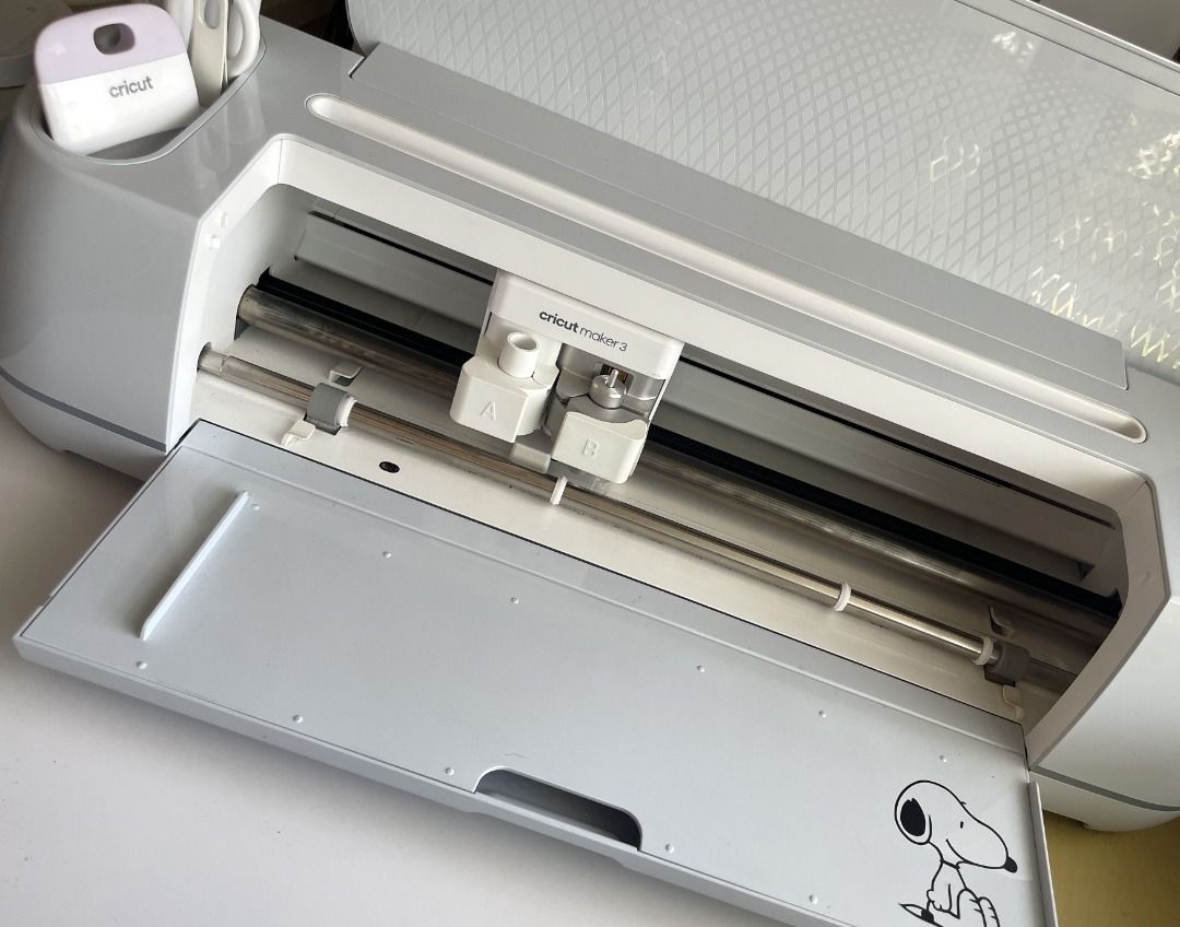 Cricut Maker 3 Smart Cutting Machine -FREE Accessories worth 6k (Category: Craft Supplies & Tools) located in Cagayan de Oro. Submitted by glennarose (Listing ID 1433609926, Image 1). Description: 2025 po nabili ,Ilan beses lang nagamit RFS: need CASH Accessories included worth 6.5k: CRICUT 12x24 Standard Grip Adhesive Machine Mat (2 ct) CRICUT 12x12 Standard Grip Adhesive Machine Mats (2 ct) CRICUT Basic Tool Set CRICUT Fine Debossing Tip + Quic
