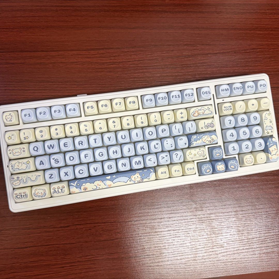 MOA Profile Keycaps - ice cream bear (Category: Computer Keyboard) located in Manila. Submitted by itsdan07 (Listing ID 1433764074, Image 1). Description: BRAND NEW (tried on my keyb for the pic only) MOP: Maribank only MOD: Sdd & JRS ony 📍Sampaloc, Manila.