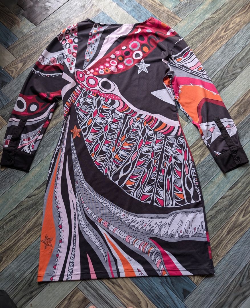 Emilio Pucci Firenze Italy Dres (Category: Dresses) located in San Carlos. Submitted by khaisser07 (Listing ID 1433684878, Image 2). Description: Emilio Pucci dress size 38 Price 2500 shipped .