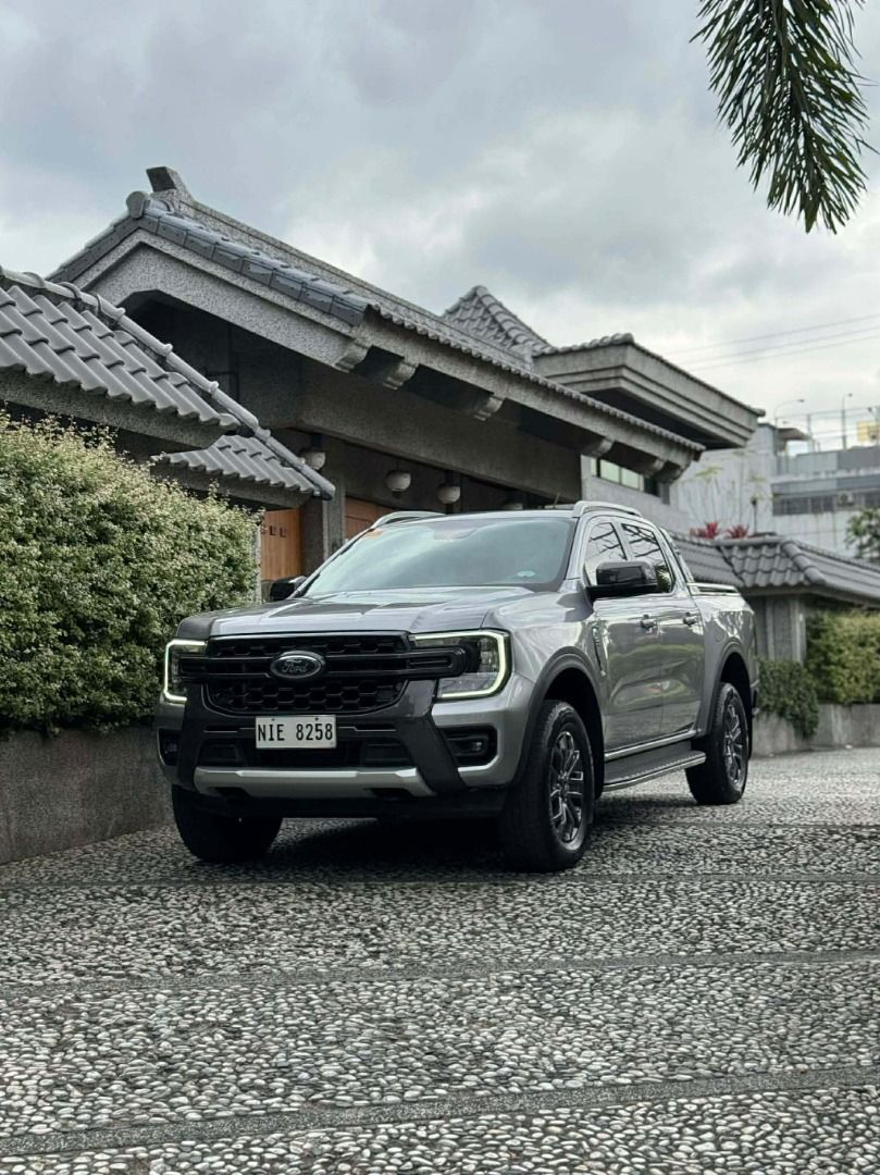 Ford Ranger Wildtrak 4x2 (Category: Looking For) located in Kawit. Submitted by markuzmathers (Listing ID 1433721322, Image 2). Description: Ford Ranger Wildtrak 4x2 2023 model - Aluminum Metallic 25k+ mileage ( Smells New ) Price: ₱1,204,000 negotiable! With Upgrade - Automatic w/ remote Roller Lid worth 100k. SRP BRANDNEW PRICE @1,964,000 - Complete with 2 Original Keys - With Warranty Booklet - Mags casa marking still intact - Interior and Ext