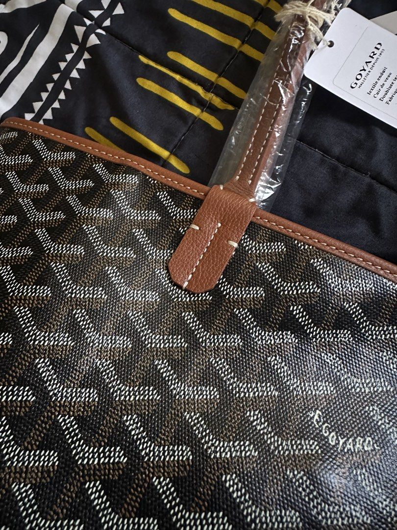 Goyard St. Louis Tote Bag (Category: Luxury Bags & Wallets) located in Cainta. Submitted by shopbyyna (Listing ID 1433678542, Image 1). Description: - Authentic Goyard St. Louis tote bag - Signature Goyardine canvas - Leather trim and handles - Detachable pouch included - Spacious interior - Perfect for everyday use Take note Super premium copy po ito Source from direct china Complete inclusion May other colors din. Just PM - Comes with original 