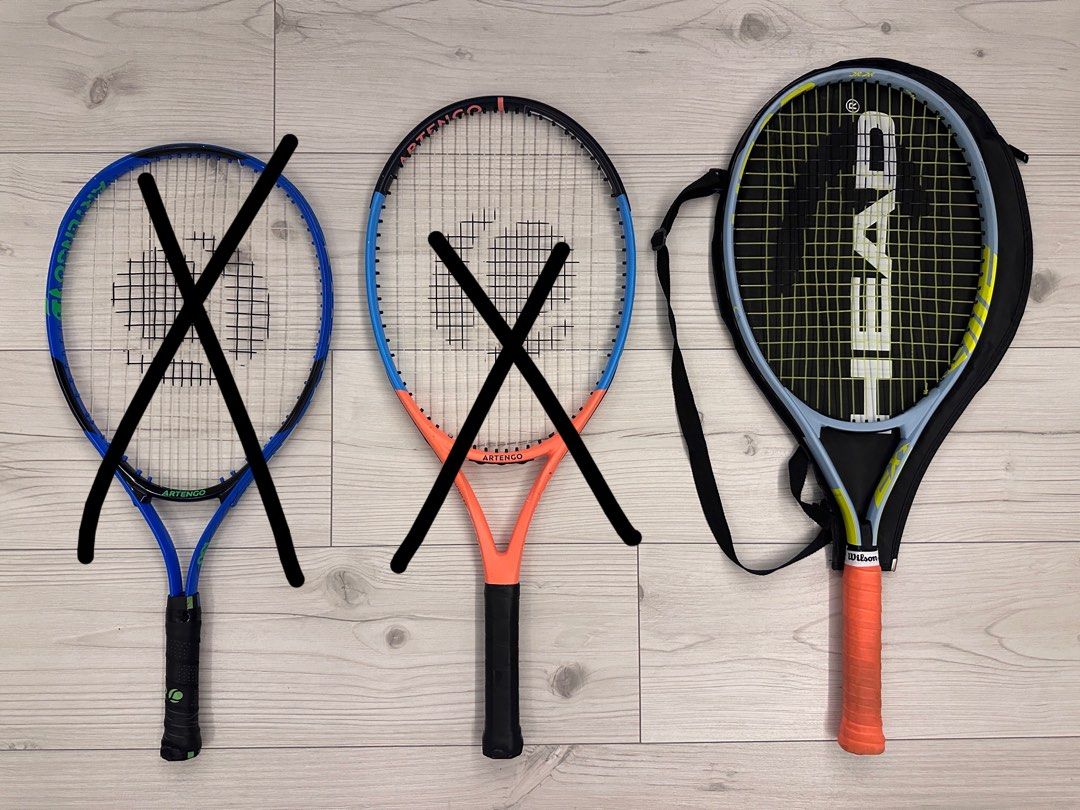 Head Tennis Racket （分類：運動與體育 - 球拍和球類運動）位於 Hong Kong。 由 commandorobocop 提交（商品編號 1422825943，圖片 1）。簡介： Head (Extreme JR 26) racket with a black cover. Suitable 9-11 years old. $300。