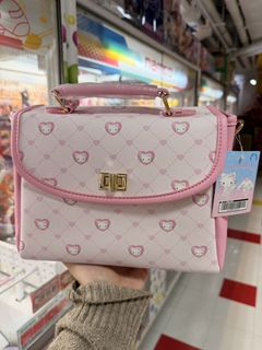 （分類：）位於 。 由 chris050511 提交（商品編號 1433763408，圖片 1）。簡介： 。