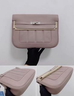 （分類：）位於 。 由 bellize.luxury 提交（商品編號 1433732683，圖片 1）。簡介： 。