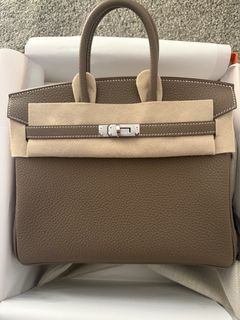 （分類：）位於 。 由 luxeshopper.uk 提交（商品編號 1433747519，圖片 1）。簡介： 。