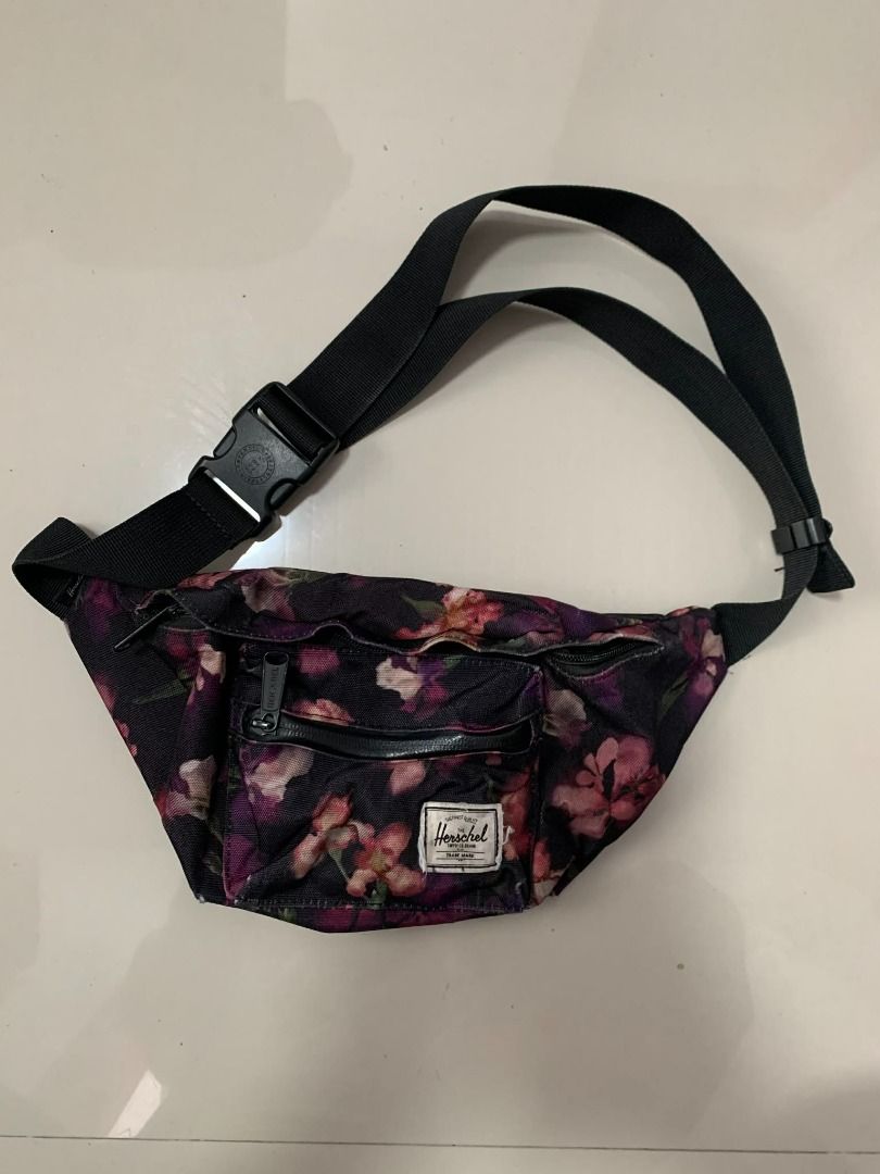 Herschel Floral Belt Bag (Category: Cross-body Bags) located in Baguio. Submitted by preloved_finds18 (Listing ID 1433740347, Image 1). Description: Selling my daughter’s pre-loved belt bag—perfect for students or everyday use! 🎒 All items are 100% original, well taken care of, and still in great condition. ✔️ Freshly washed and ready to use ✔️ No issues – all zippers and straps working perfectly ✔️ Durable and reliable quality ✔️ Sulit for the 