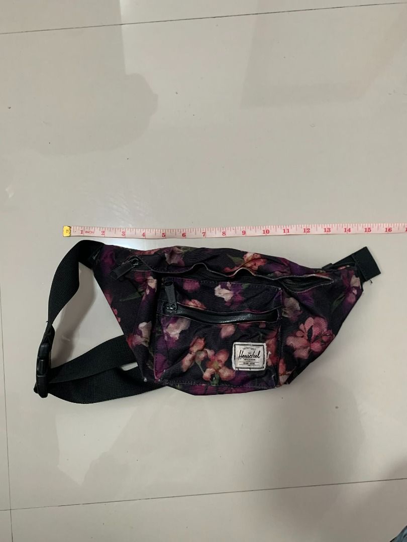 Herschel Floral Belt Bag (Category: Cross-body Bags) located in Baguio. Submitted by preloved_finds18 (Listing ID 1433740347, Image 2). Description: Selling my daughter’s pre-loved belt bag—perfect for students or everyday use! 🎒 All items are 100% original, well taken care of, and still in great condition. ✔️ Freshly washed and ready to use ✔️ No issues – all zippers and straps working perfectly ✔️ Durable and reliable quality ✔️ Sulit for the 