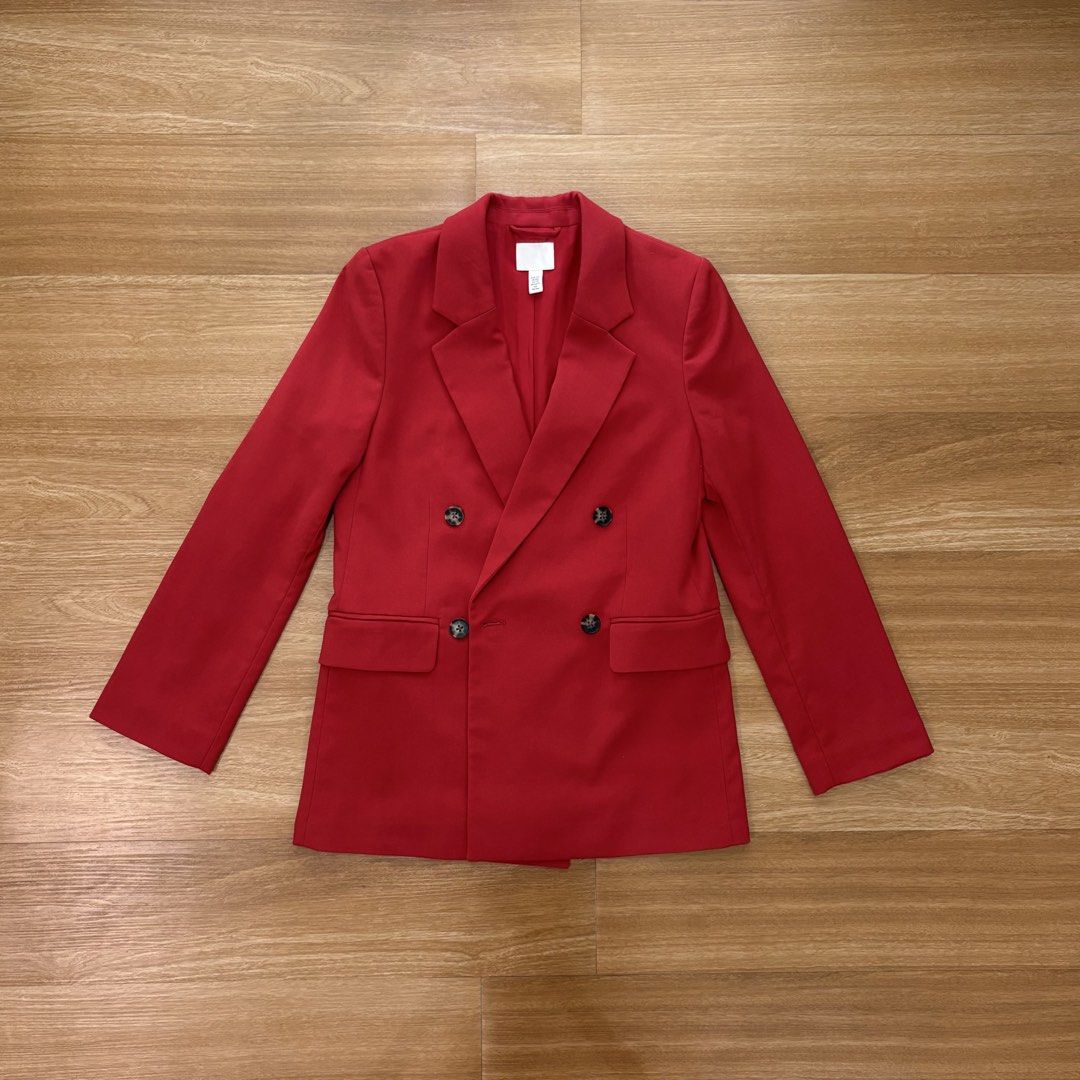H&M DOUBLE-BREASTED BLAZER (Category: Coats, Jackets and Outerwear) located in Baguio. Submitted by alwaysdeclutter1ng (Listing ID 1433704659, Image 1). Description: Used Once Fits Small .